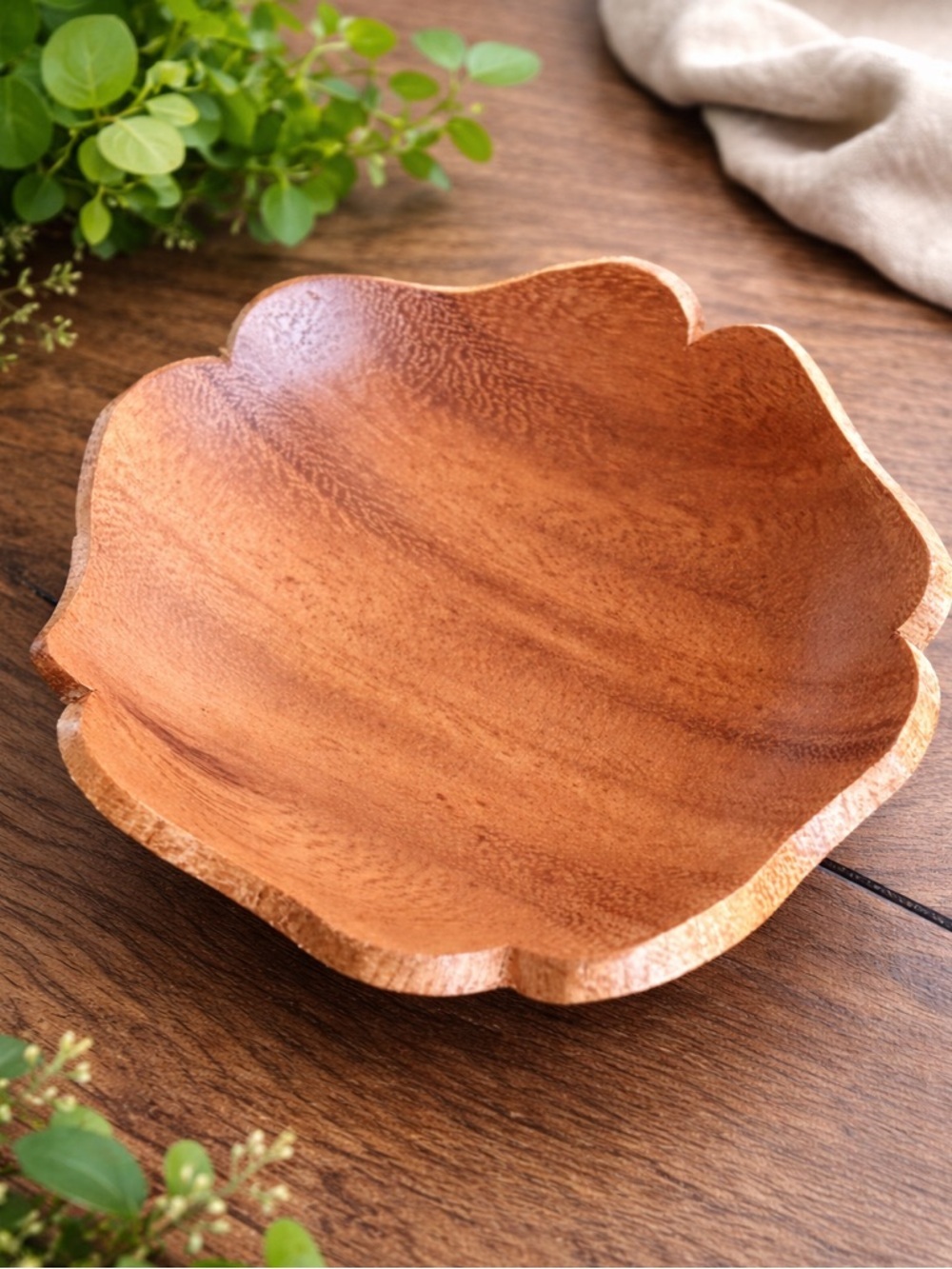 Vintage Handmade Wooden Trinket Dish Bowl Ring‎ Tray FLOWER CLOVER